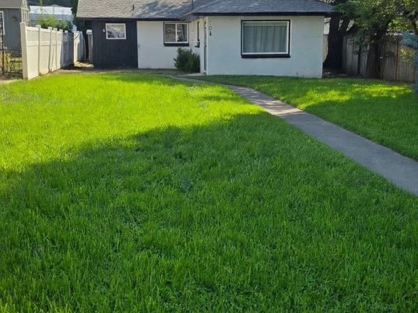104 W Adams St, Harrington, WA 99134
