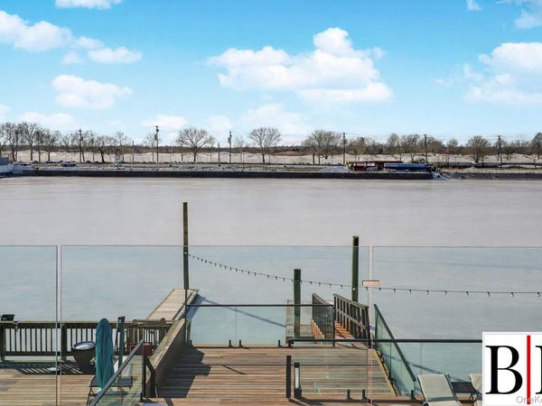 2276 National Drive , Brooklyn, NY 11234