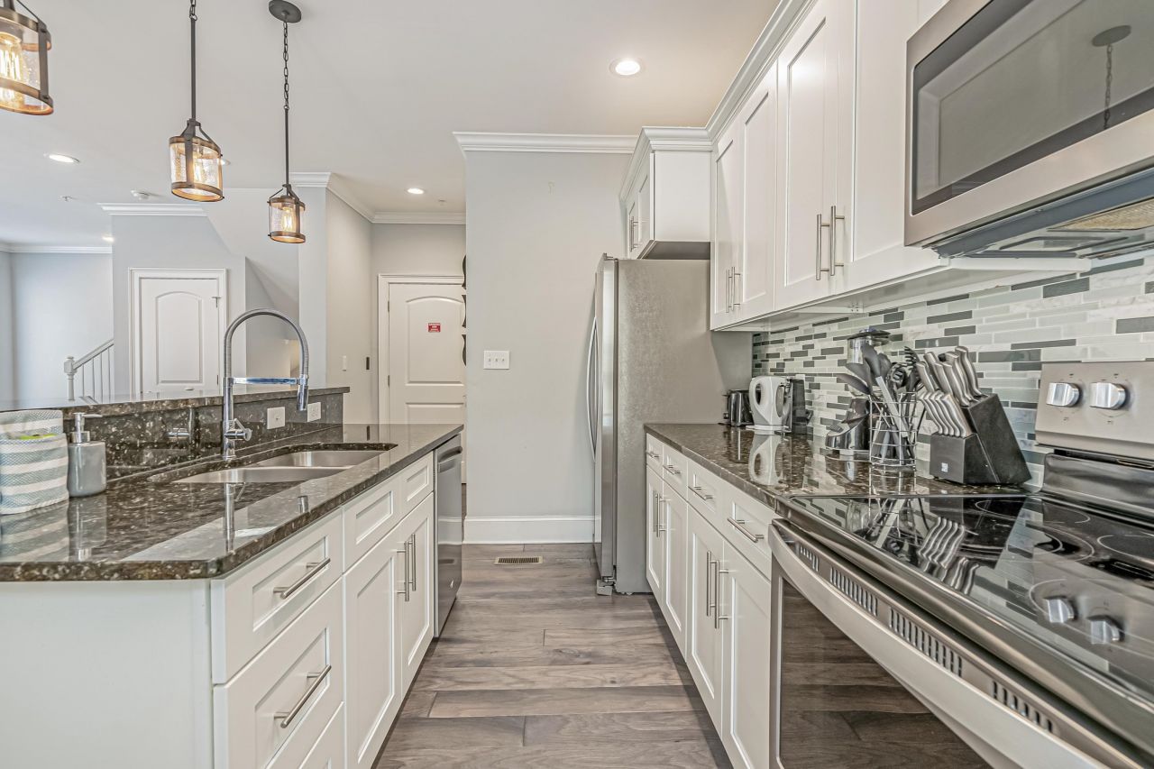 7401 N Ocean Blvd. Photo 14