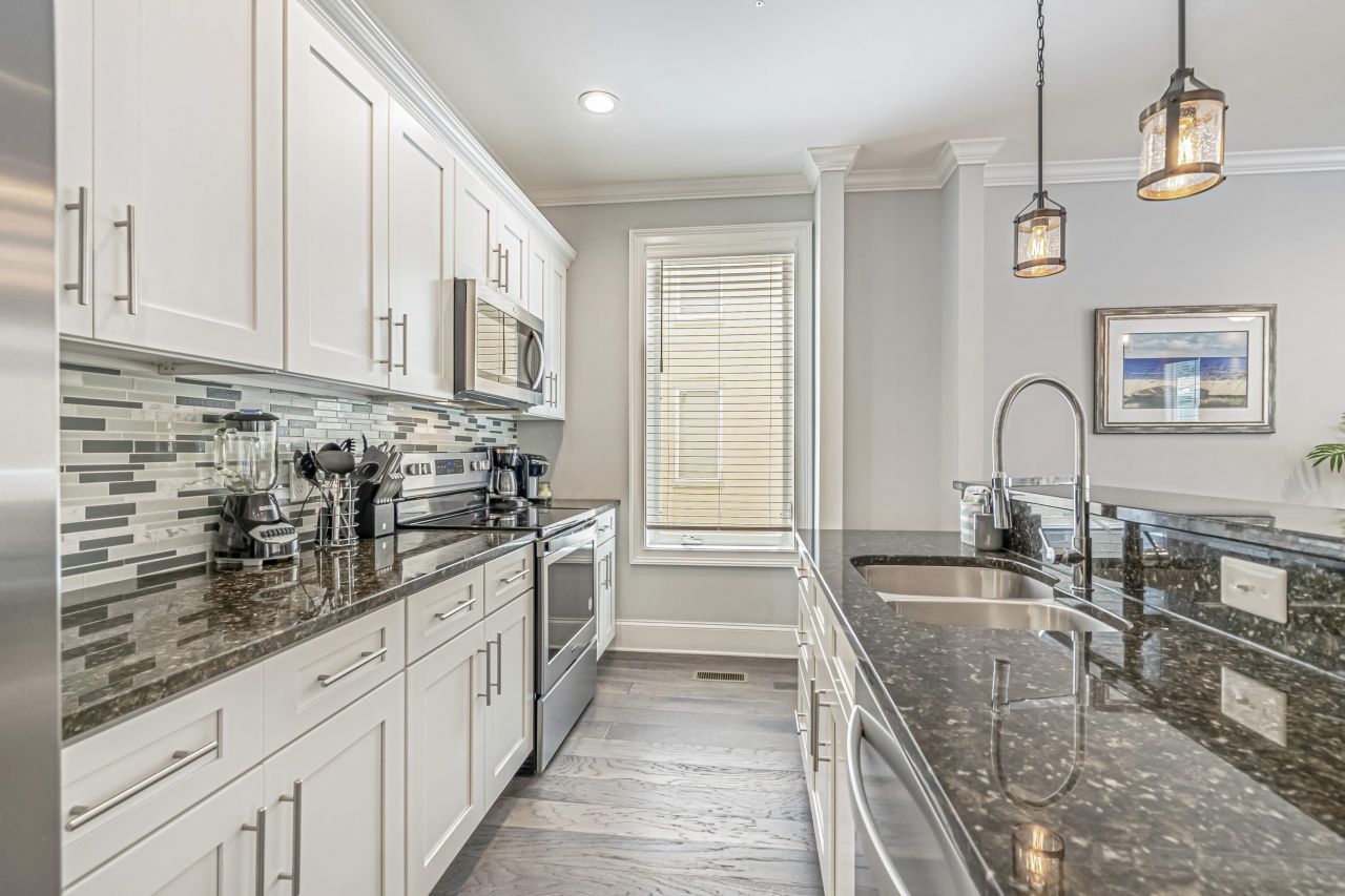 7401 N Ocean Blvd. Photo 15