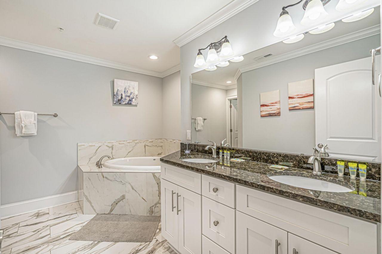 7401 N Ocean Blvd. Photo 20