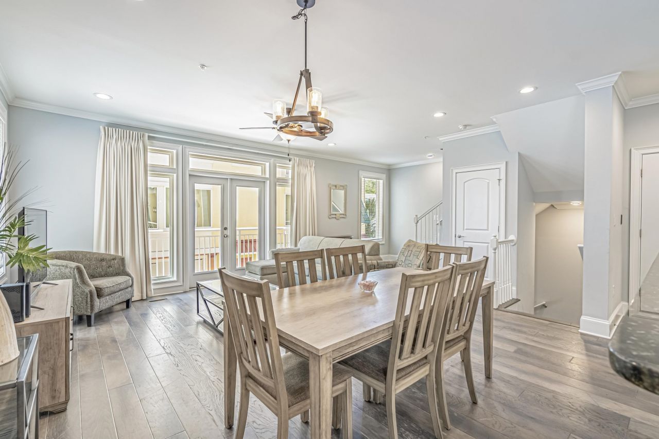 7401 N Ocean Blvd. Photo 9