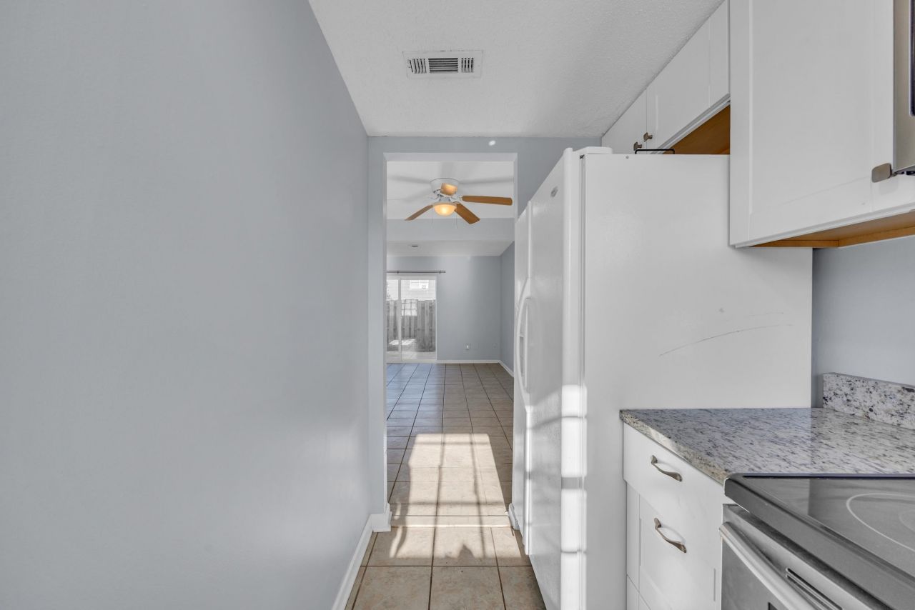 1025 Carolina Rd.  Photo 9