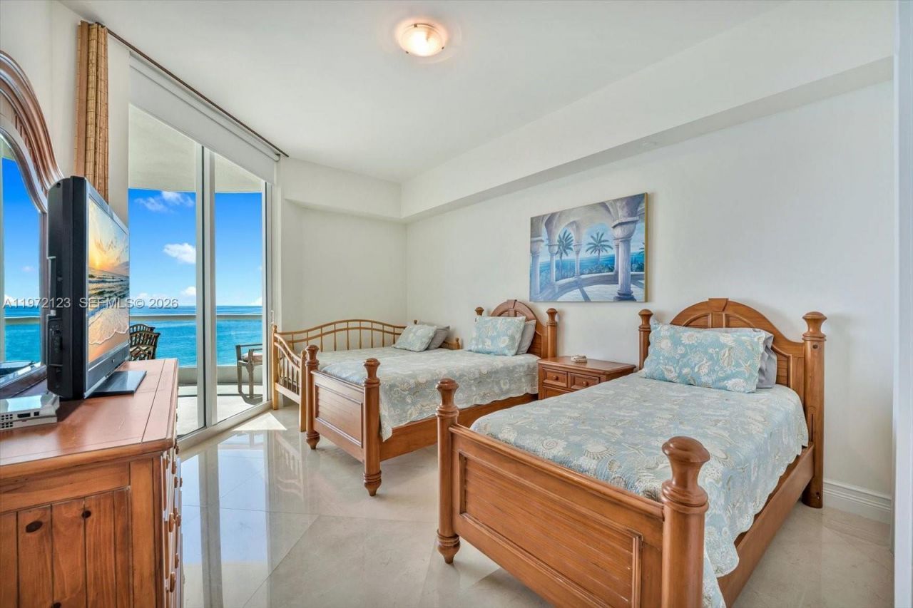 16051 Collins Ave , Unit 1202, Sunny Isles Beach, FL 33160 Photo