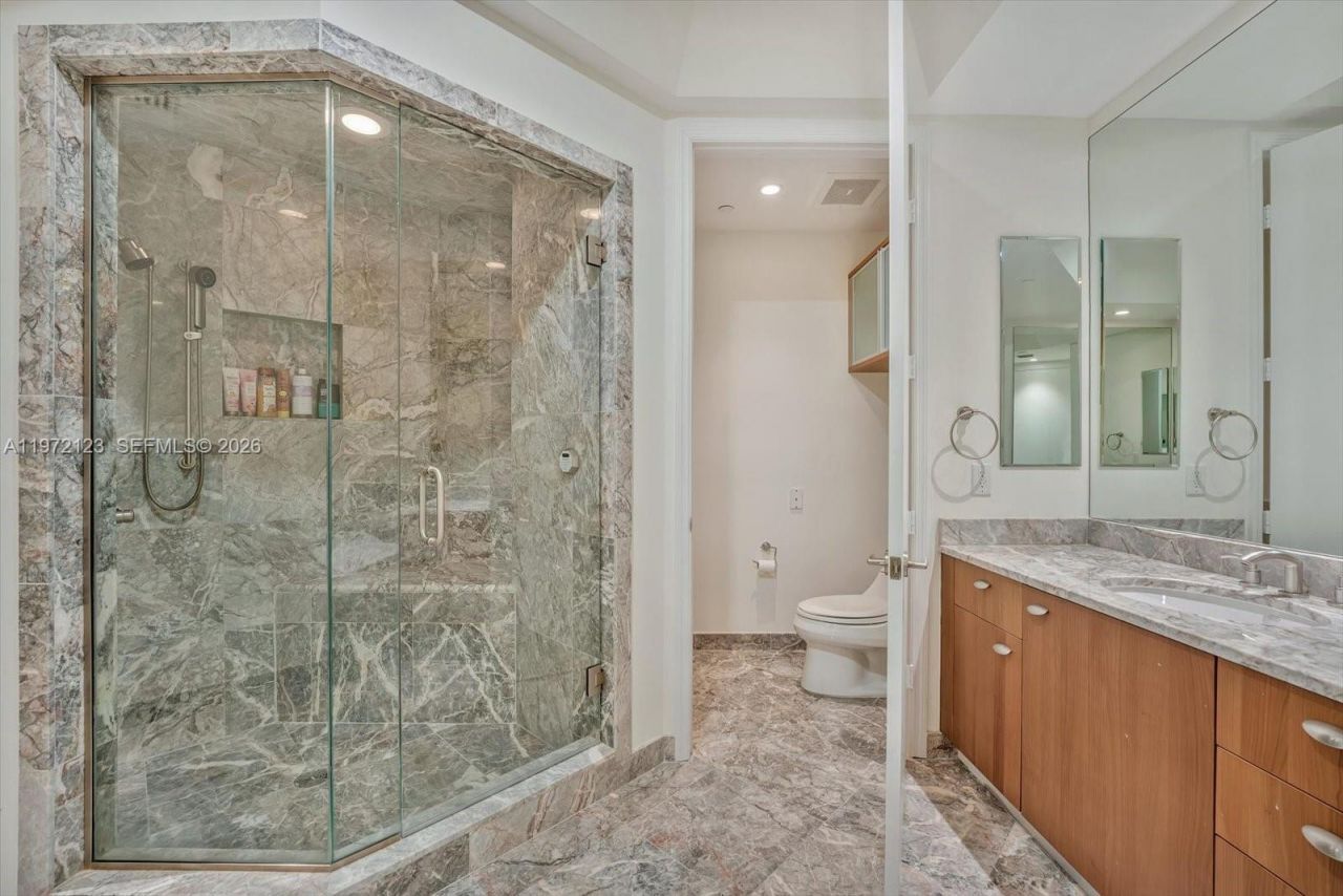 16051 Collins Ave , Unit 1202, Sunny Isles Beach, FL 33160 Photo