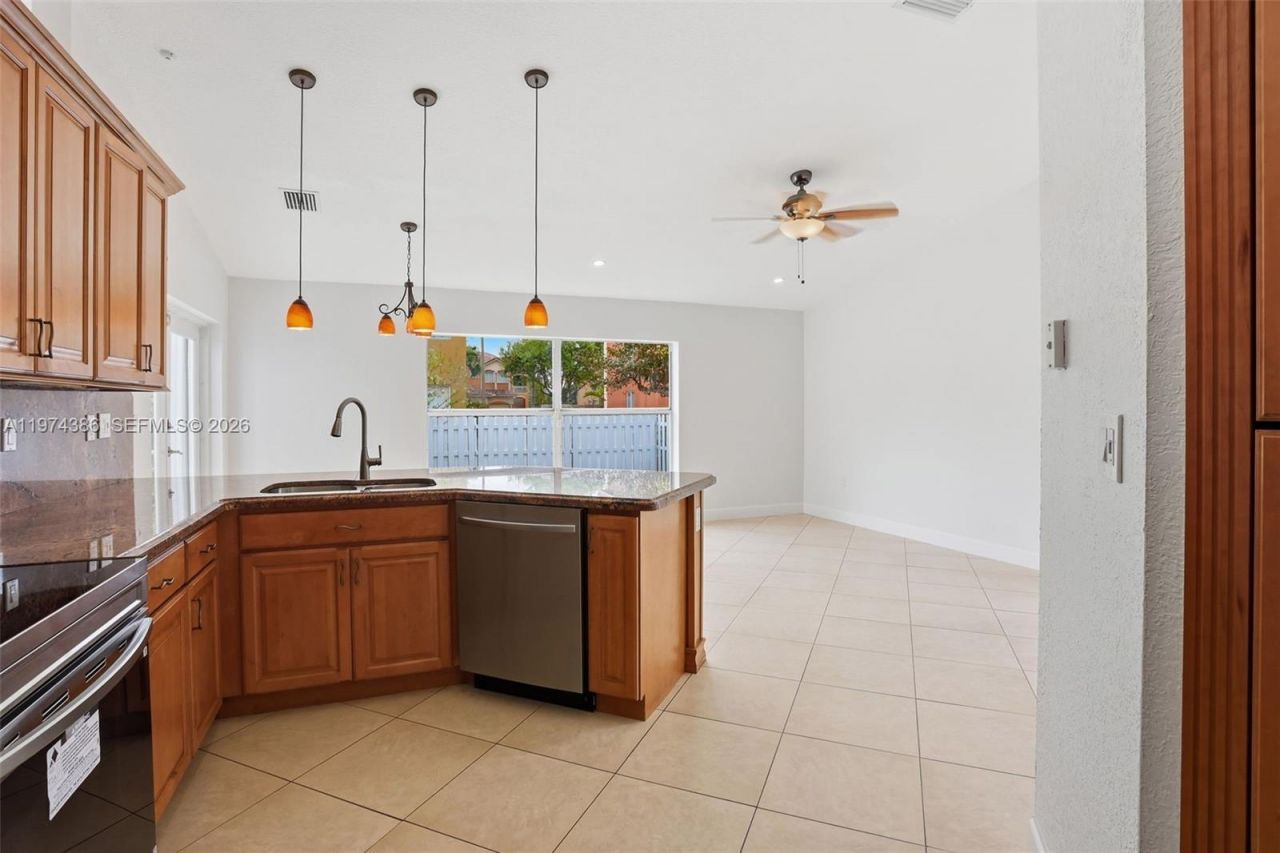 12930 SW 20th St, Miramar, FL 33027 Photo