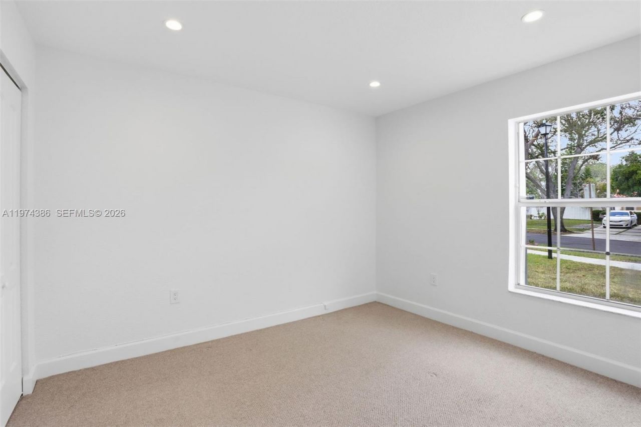 12930 SW 20th St, Miramar, FL 33027 Photo