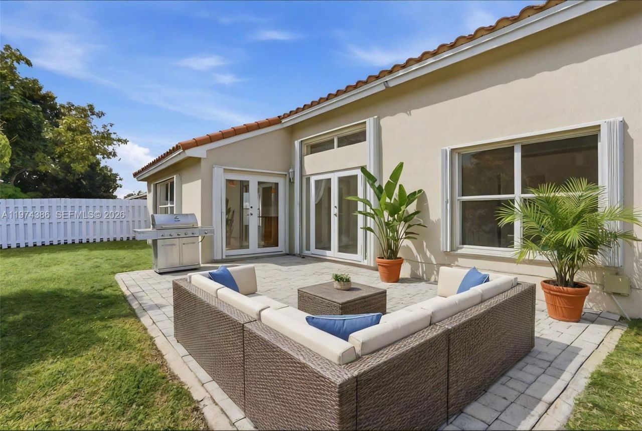 12930 SW 20th St, Miramar, FL 33027 Photo