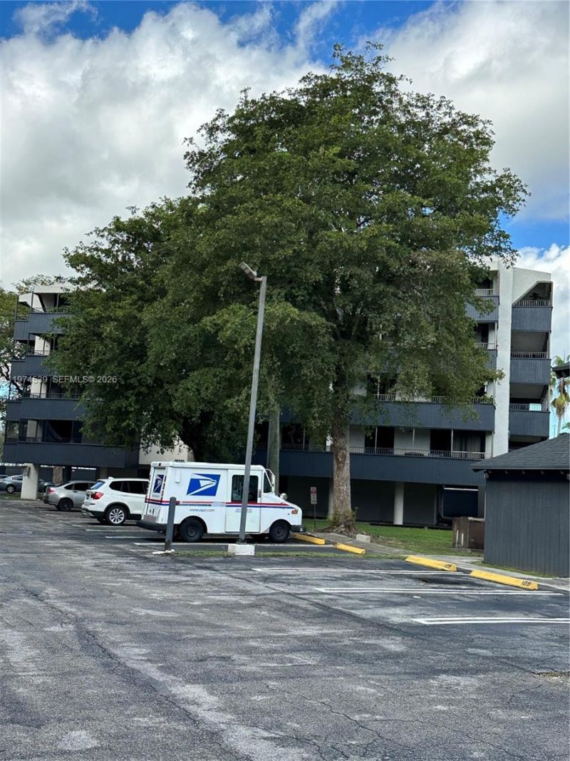 16220 NW 2nd Ave , Unit 512, Miami, FL 33169 Photo