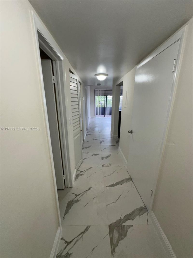 16220 NW 2nd Ave , Unit 512, Miami, FL 33169 Photo