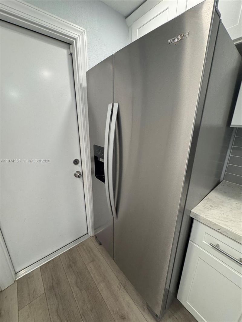 6868 NW 28th St, Sunrise, FL 33313 Photo