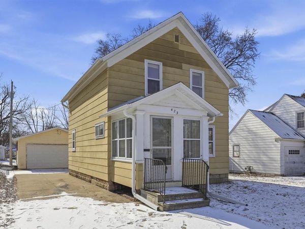 423 W 7TH STREET, Kaukauna, WI 54130