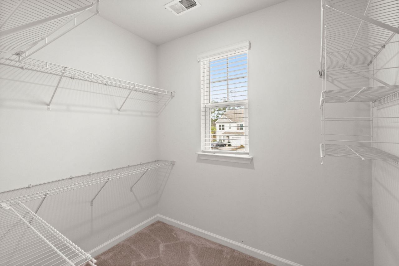 690 Hilchot Drive Photo 20