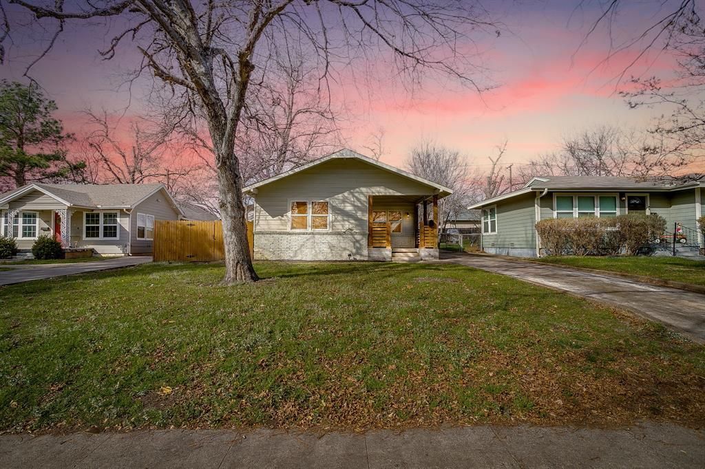 4824 Calmont Avenue, Fort Worth, TX 76107 Main Photo