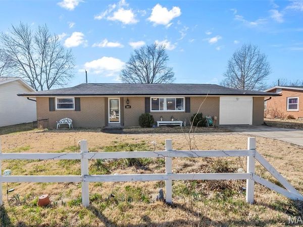 1823 Lawanda Drive, Cape Girardeau, MO 63701