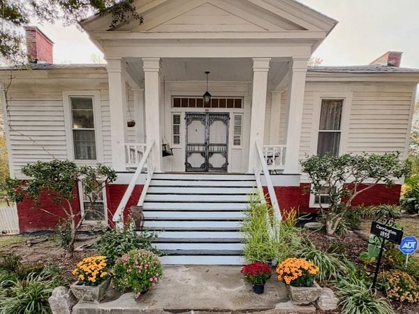 501 S Meridian St., Aberdeen, MS 39730