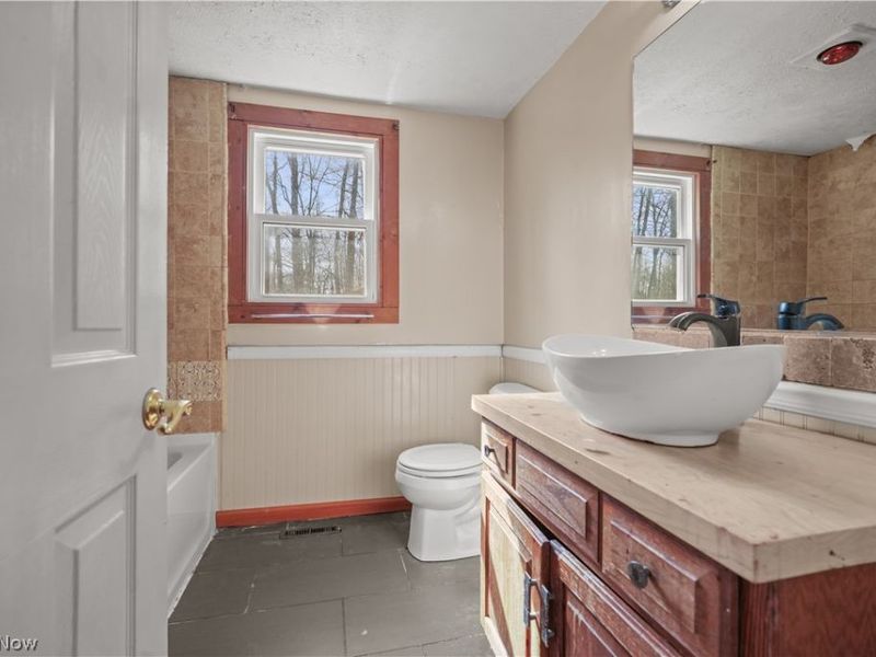 5006 Maderia Drive, West Salem, OH 44287 Photo 13