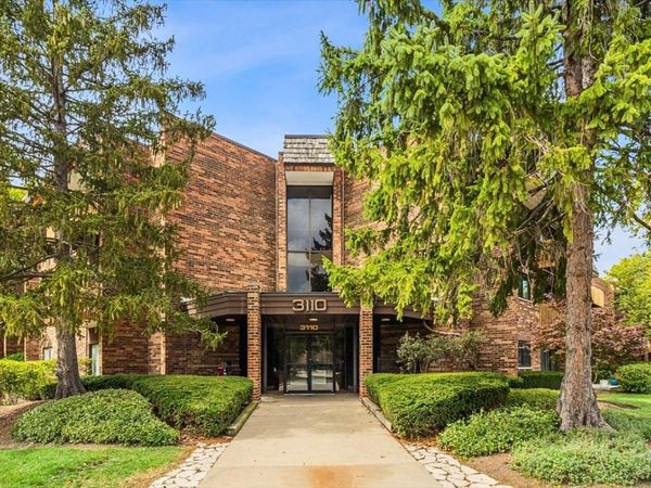 3110 Pheasant Creek Drive , Unit 318, Northbrook, IL 60062