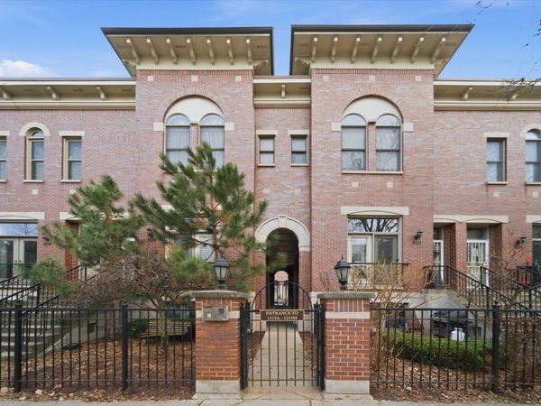 1215 W Lexington Street , Unit J, Chicago, IL 60607