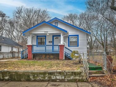 5932 Park Avenue, Kansas City, MO 64130