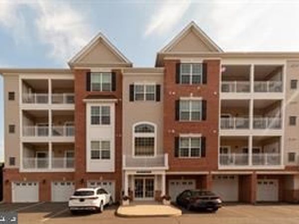 245 BREEDERS CUP DRIVE, CHERRY HILL, NJ 08002