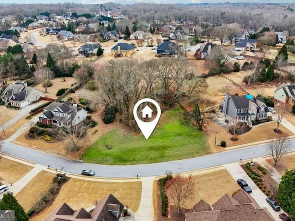 693 Reece Drive, Hoschton, GA 30548