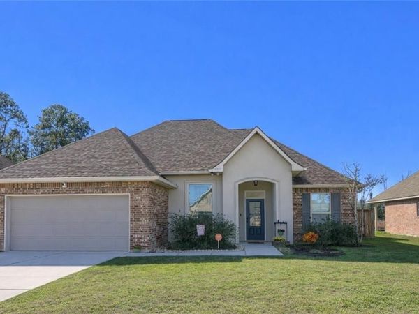 42157 WOOD Avenue, Ponchatoula, LA 70454