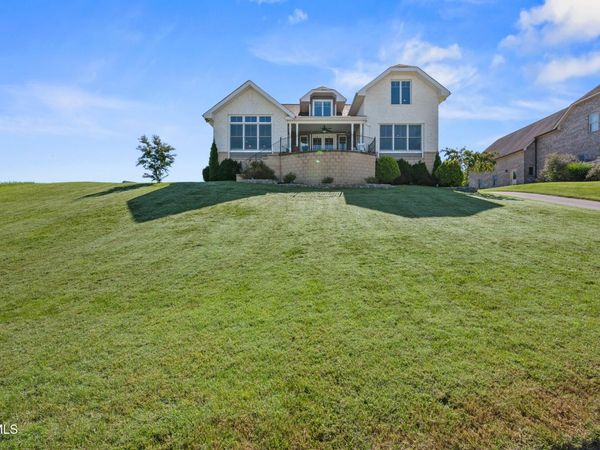 225 North Forest Lane, Blountville, TN 37617