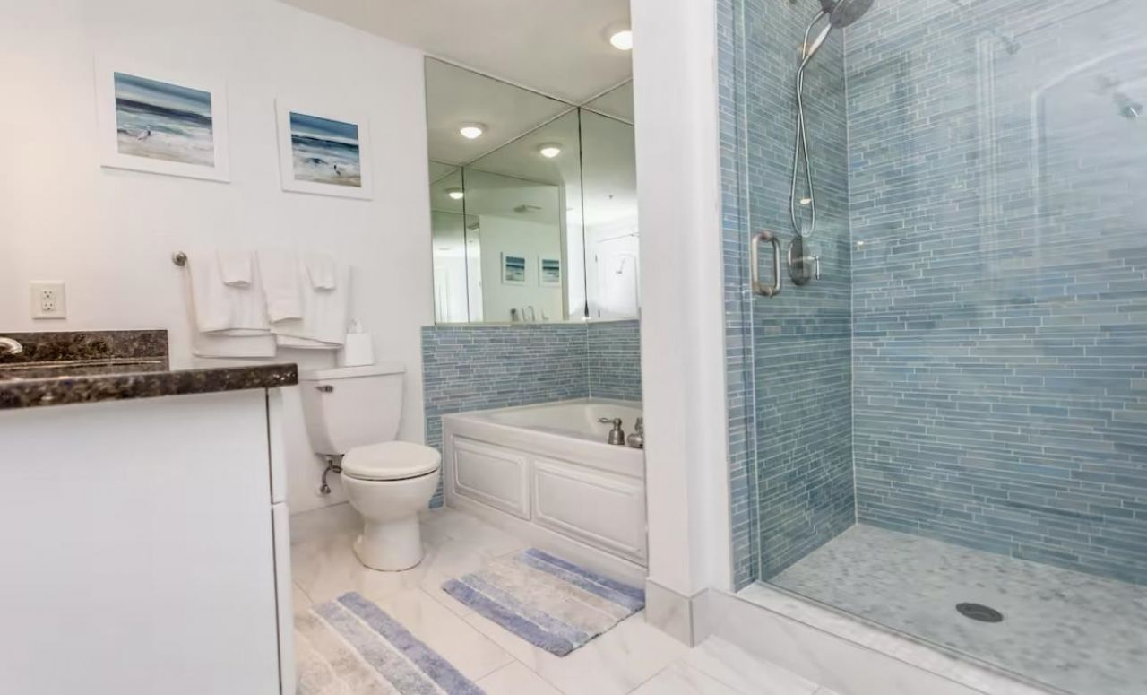 100 North Beach Blvd.  Photo 11