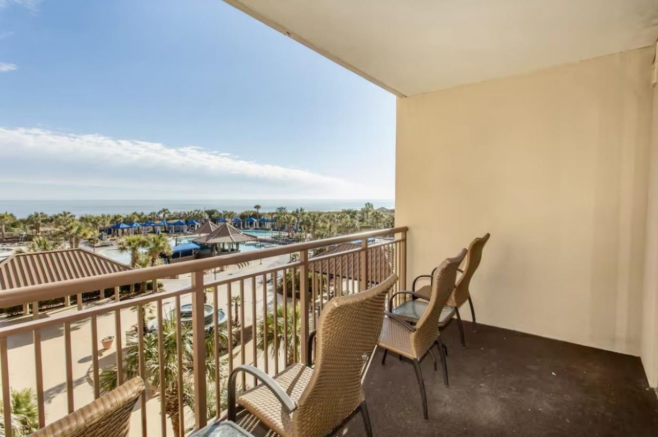 100 North Beach Blvd.  Photo 13