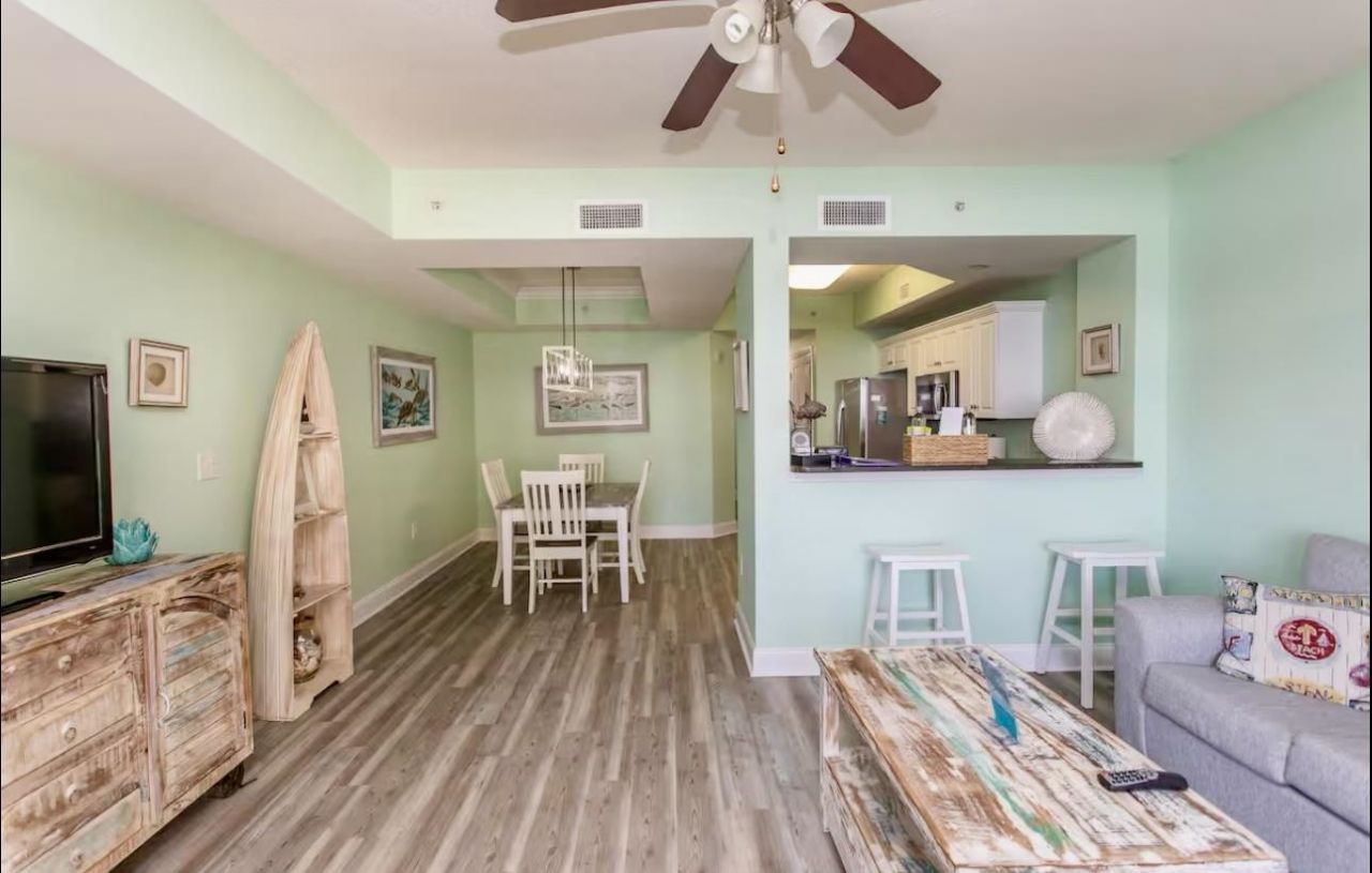 100 North Beach Blvd.  Photo 6