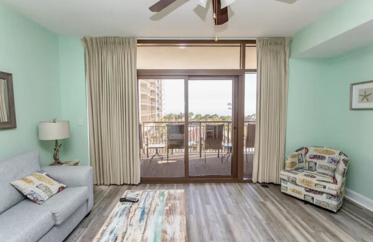 100 North Beach Blvd.  Photo 8