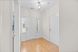 962 Witherbee Way photo 4