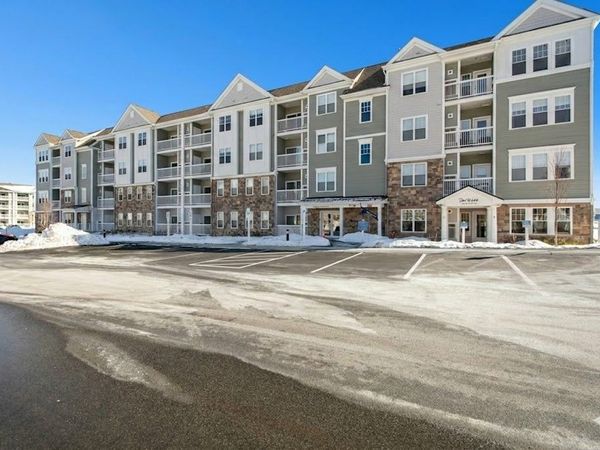 6312 Peters Farm Way, Unit 6312, Westborough, MA 01581