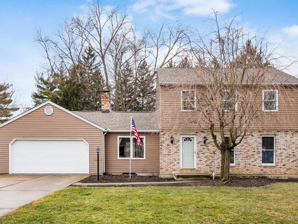 79 Lakeview Drive , Thornville, OH 43076