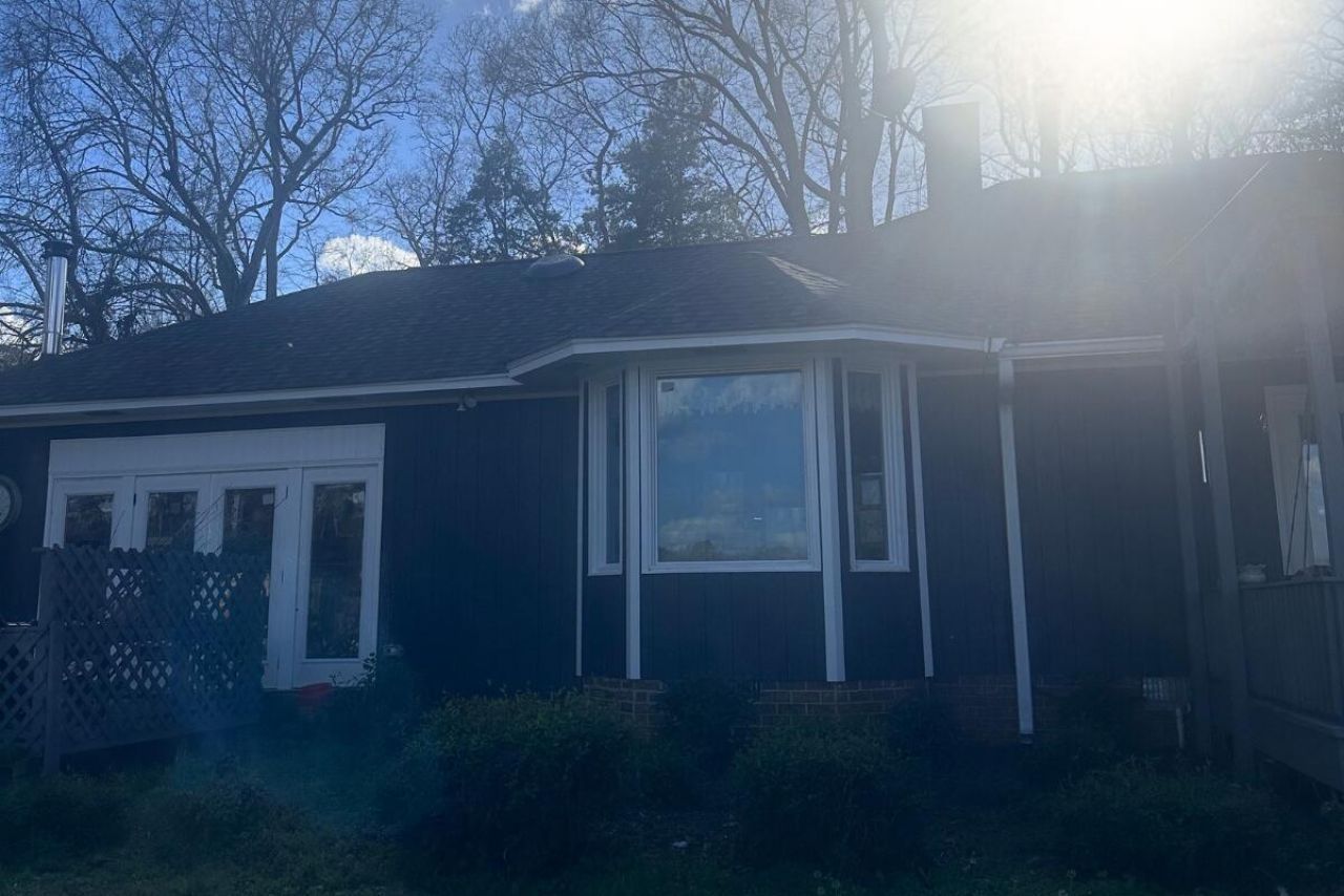 2951 Waverly Drive Photo 4