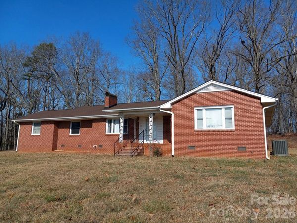 4612 Dallas Cherryville Highway , Bessemer City, NC 28016