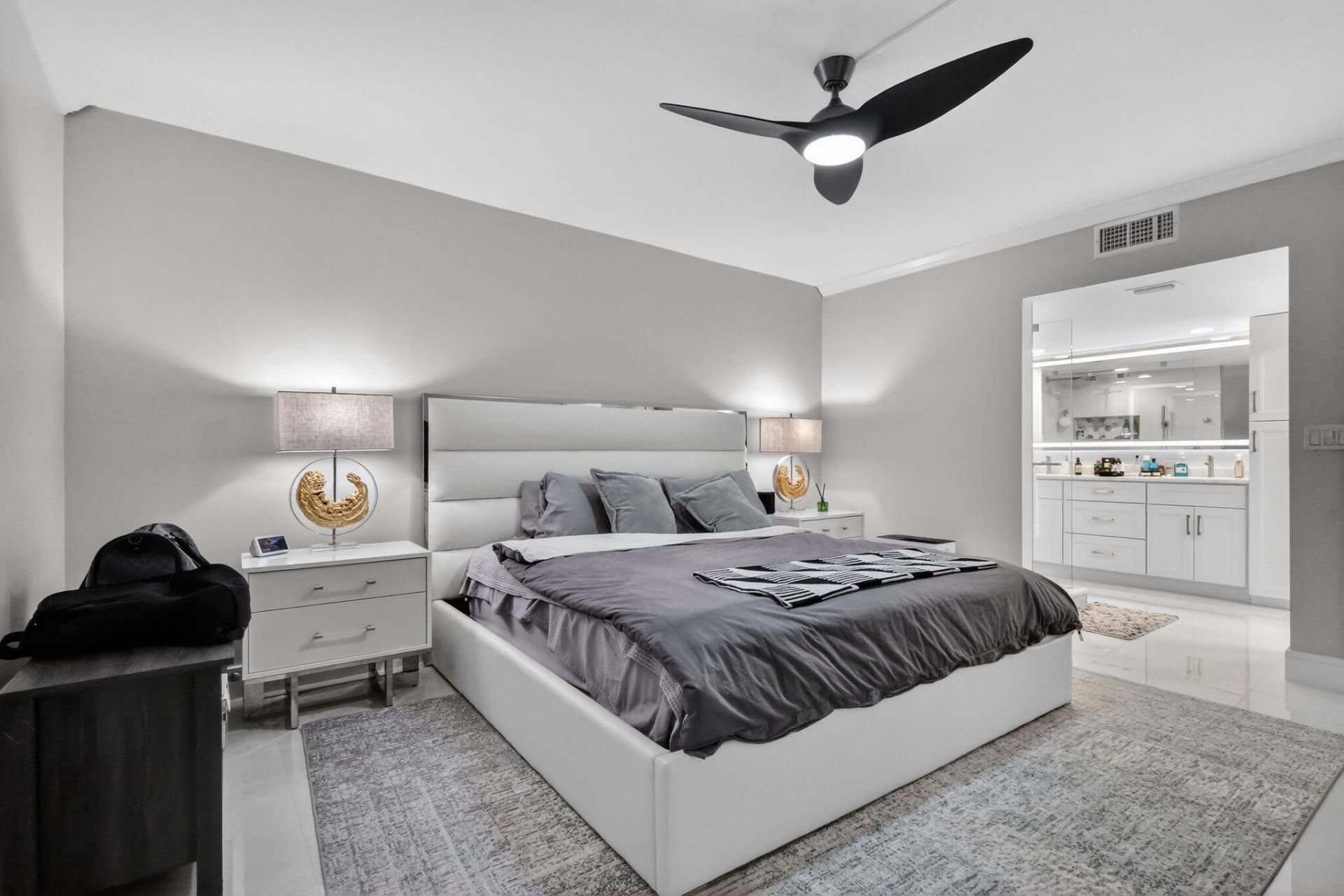 700 NE Harbour Terrace, Unit 1250, Boca Raton, FL 33431 Photo