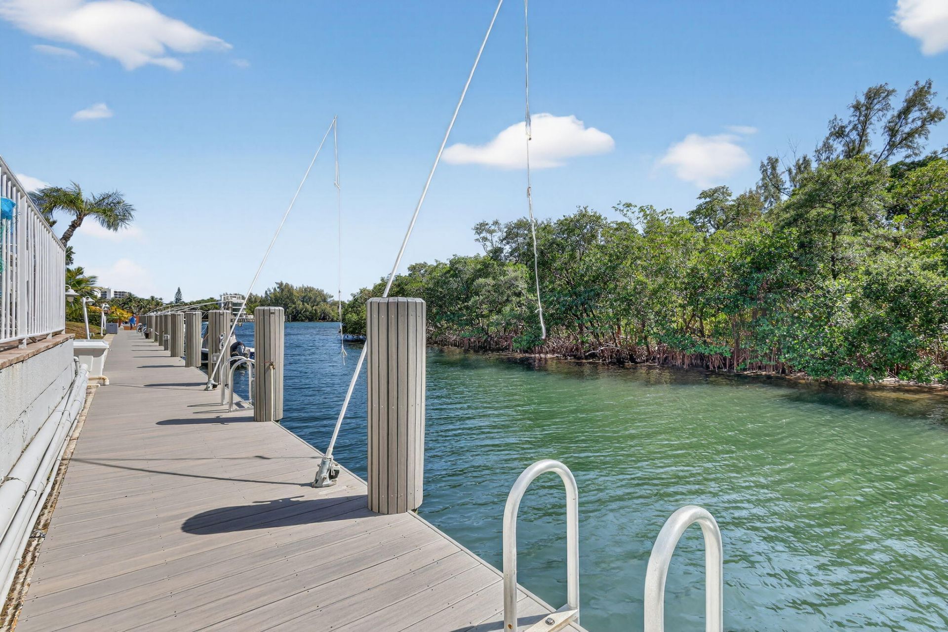 700 NE Harbour Terrace, Unit 1250, Boca Raton, FL 33431 Photo