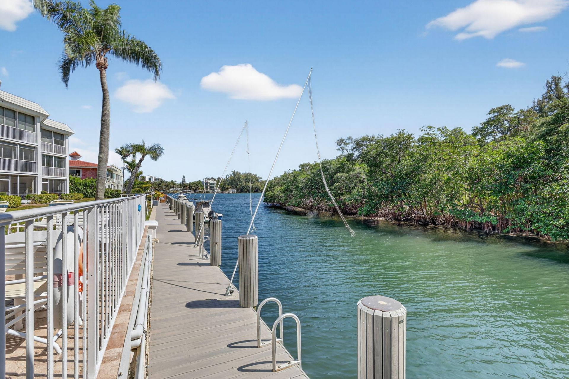 700 NE Harbour Terrace, Unit 1250, Boca Raton, FL 33431 Photo