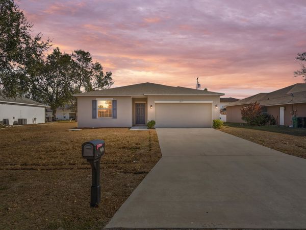 2037 SW Mcallister Lane, Port Saint Lucie, FL 34953