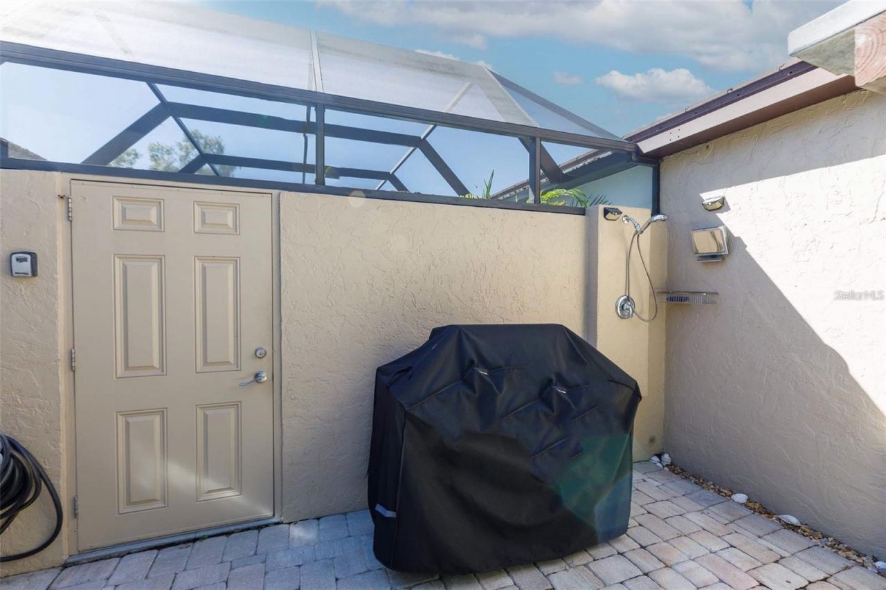 3694 Glen Oaks Manor Drive , Sarasota, FL 34232 Photo