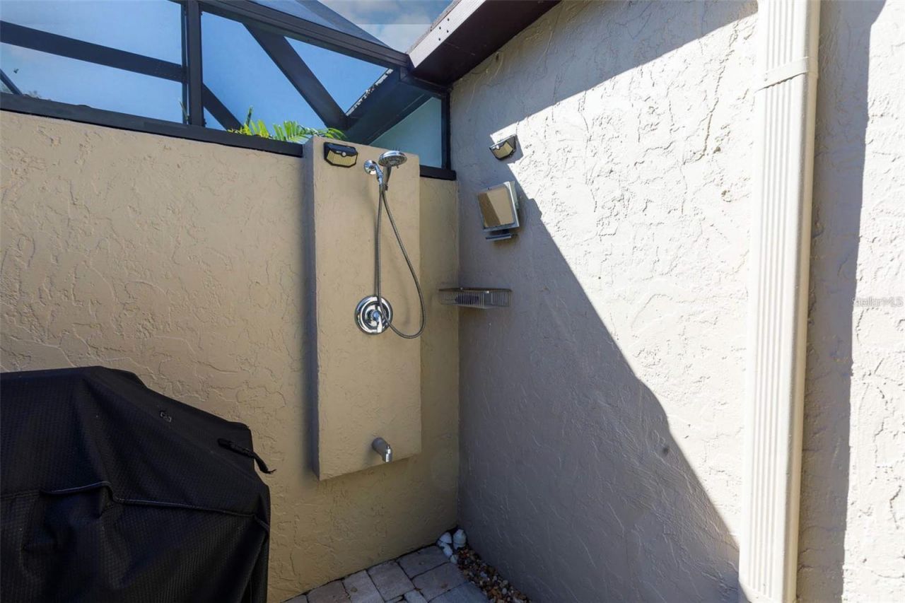 3694 Glen Oaks Manor Drive , Sarasota, FL 34232 Photo