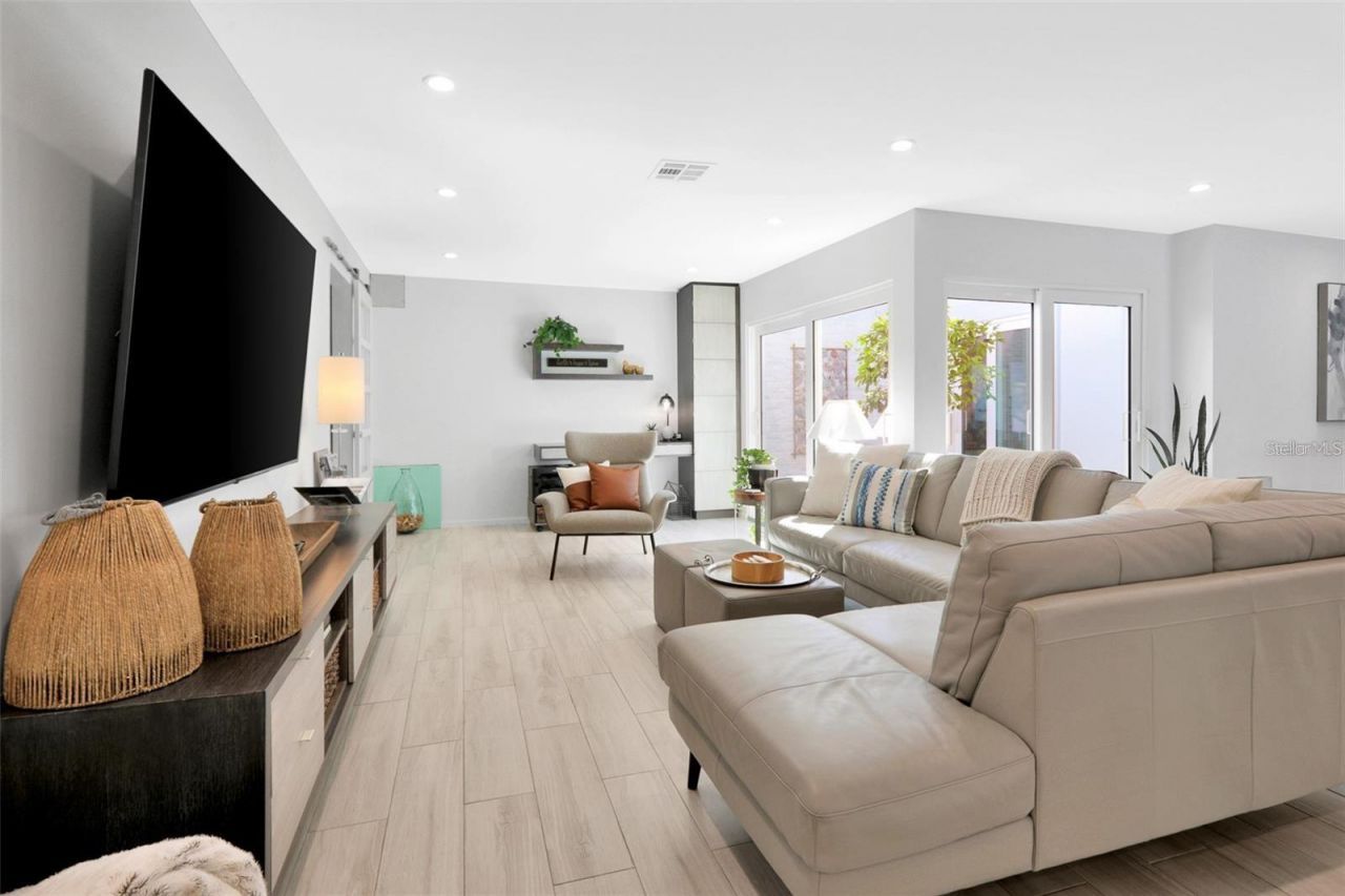 3694 Glen Oaks Manor Drive , Sarasota, FL 34232 Photo