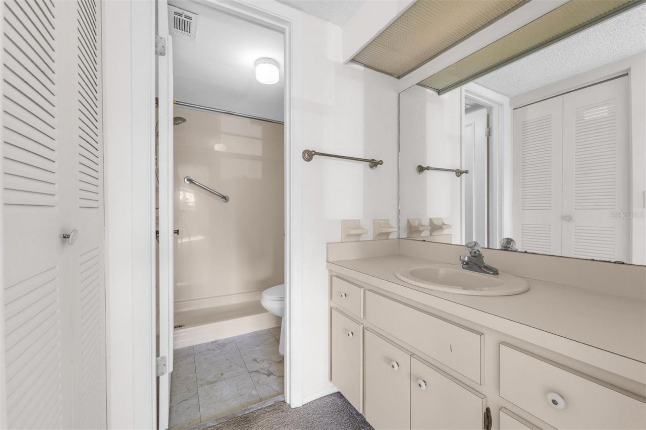 3237 Candle Ridge Drive , Unit 103, Orlando, FL 32822 Photo