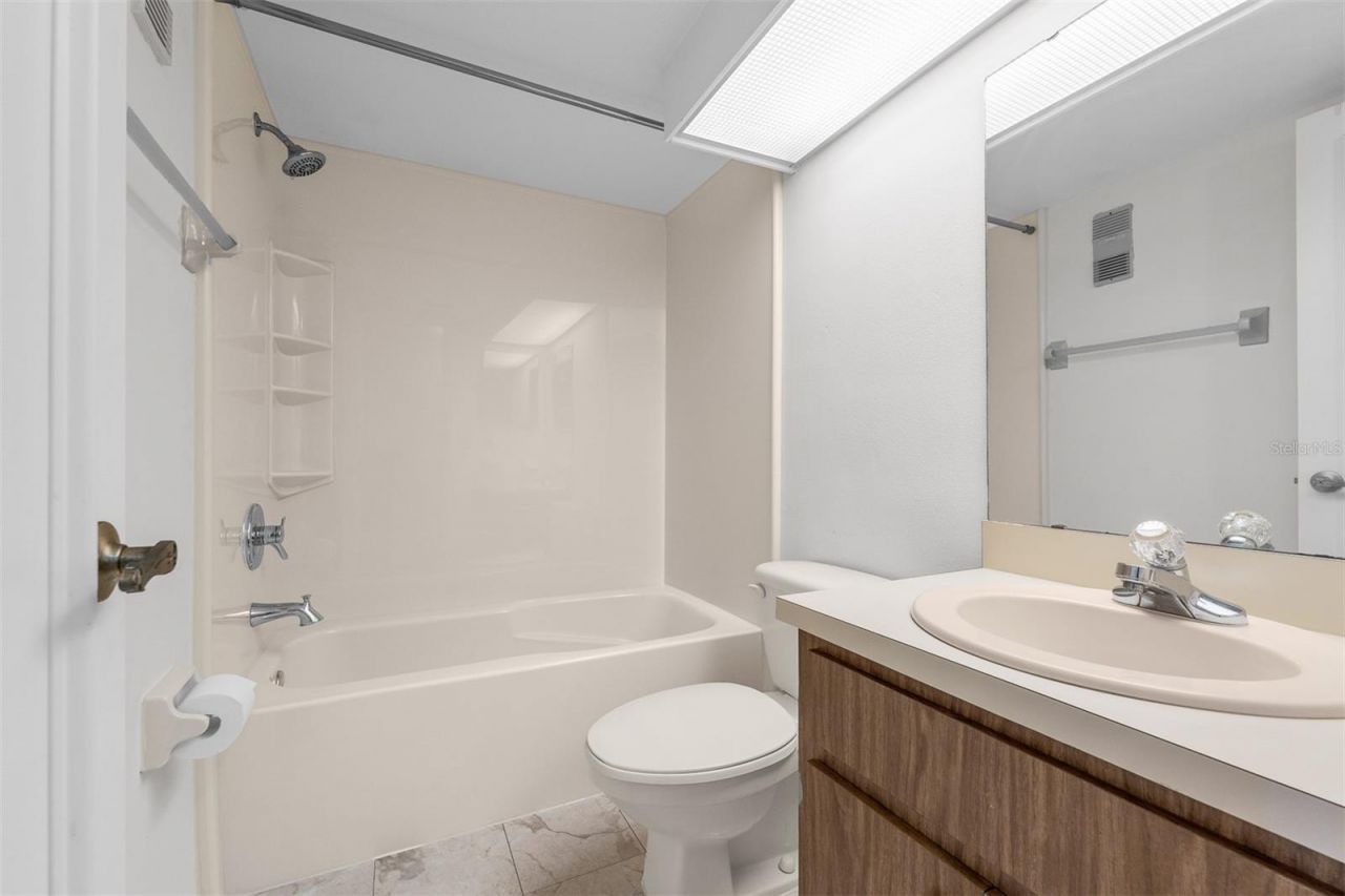 3237 Candle Ridge Drive , Unit 103, Orlando, FL 32822 Photo