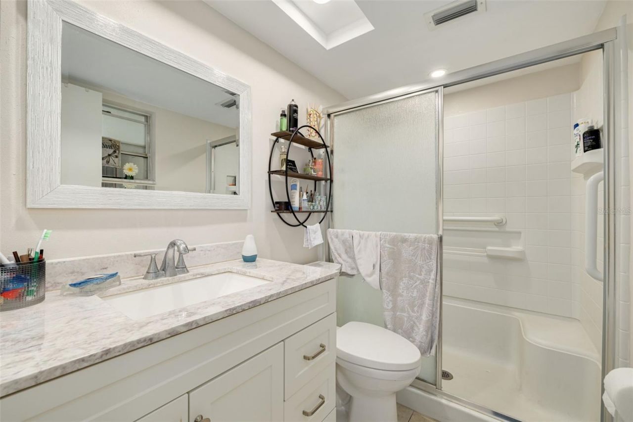 1001 77th Avenue N, Unit 112, Saint Petersburg, FL 33702 Photo