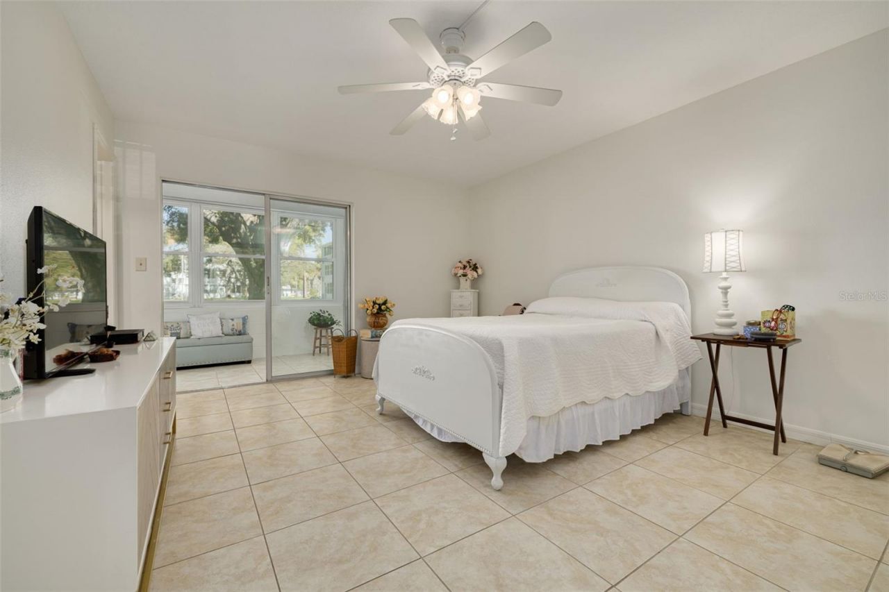 1001 77th Avenue N, Unit 112, Saint Petersburg, FL 33702 Photo