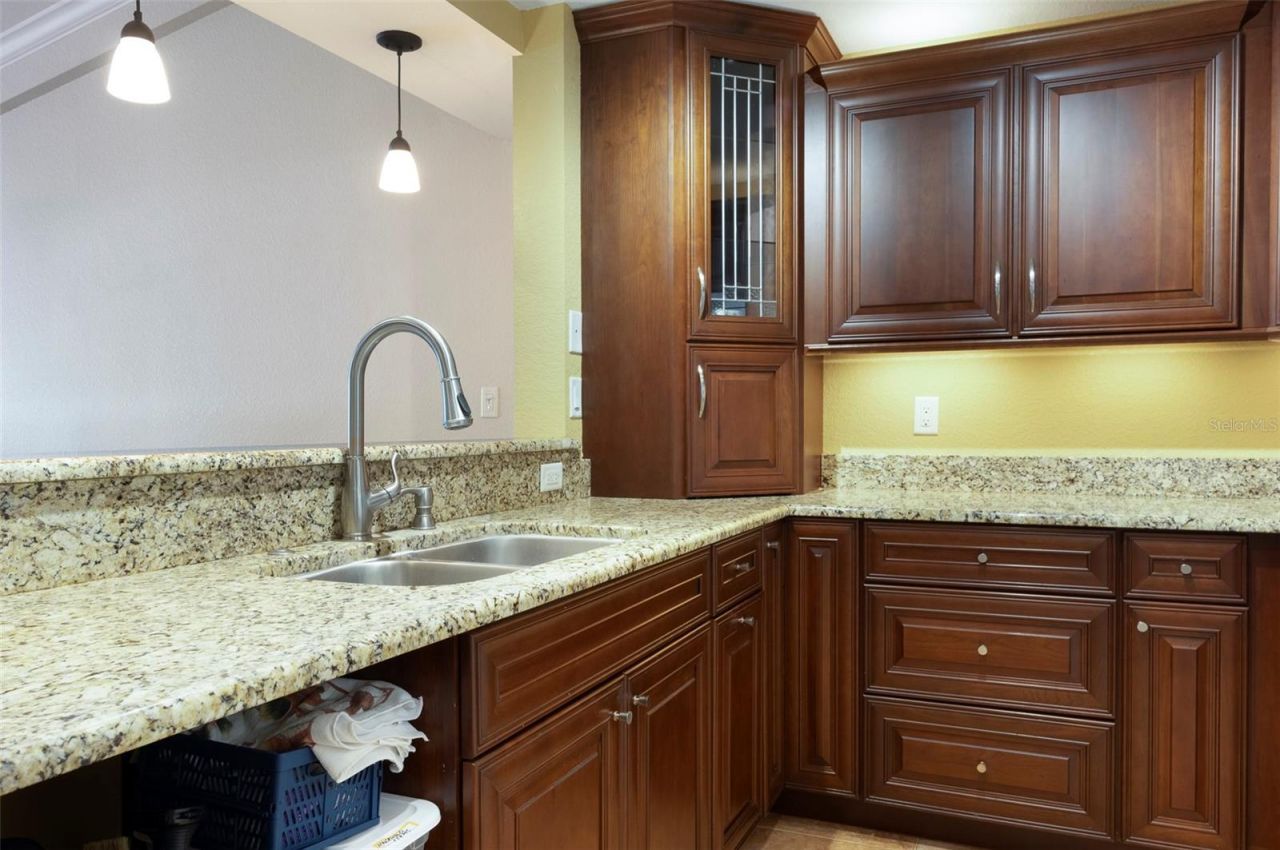 2595 Countryside Boulevard, Unit 8311, Clearwater, FL 33761 Photo