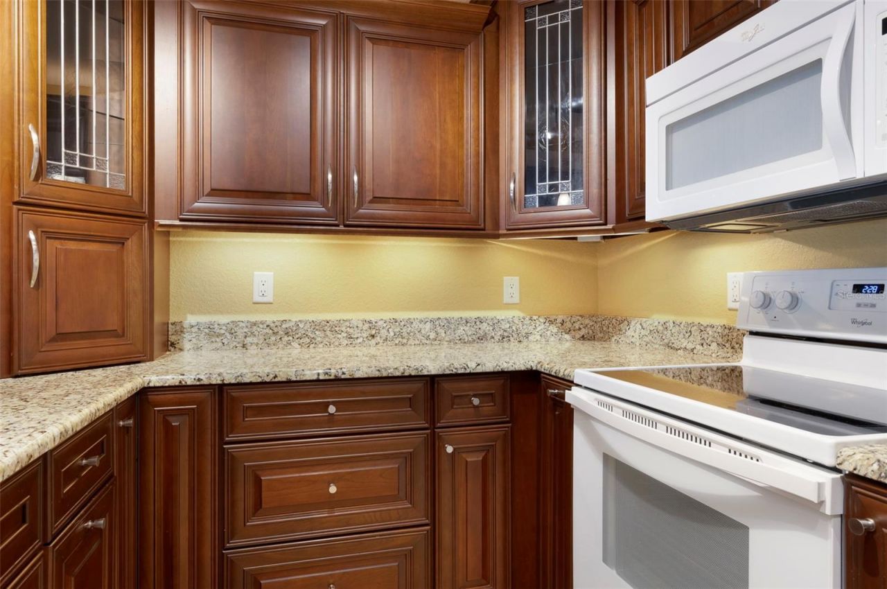 2595 Countryside Boulevard, Unit 8311, Clearwater, FL 33761 Photo